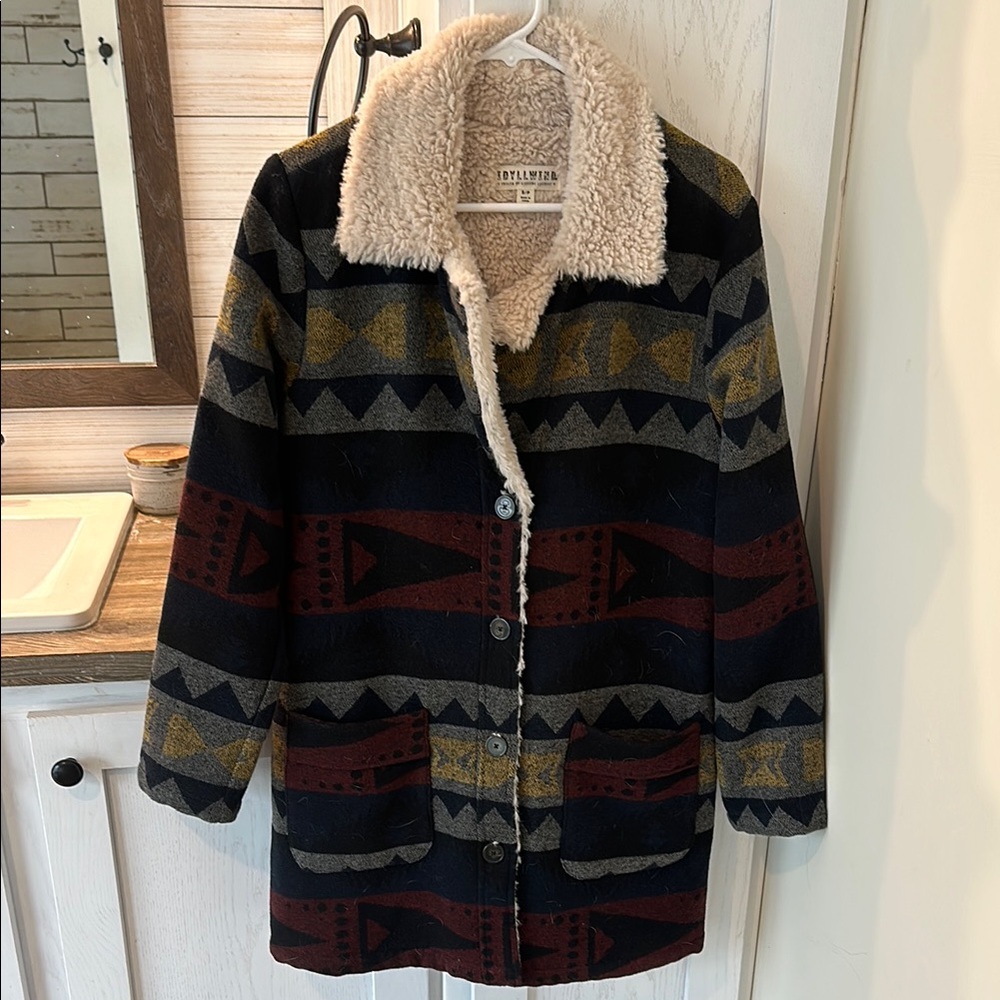 Stylein Black and Red Teddy Jacket Cozy Sherpa Design